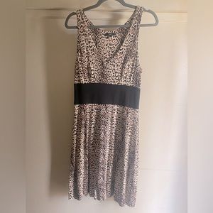 Tart, soft leopard-print dress